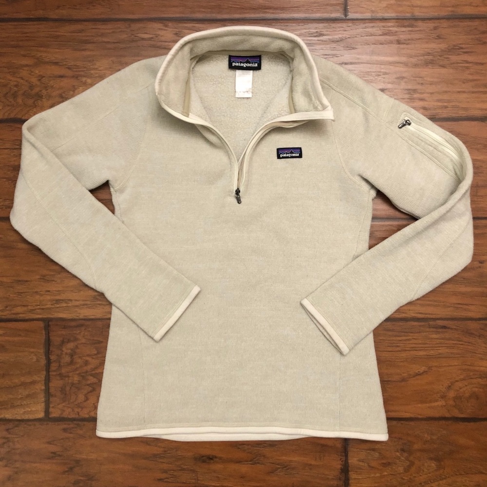 Patagonia Women's Light Beige Quarter-Zip Fleece Pullover